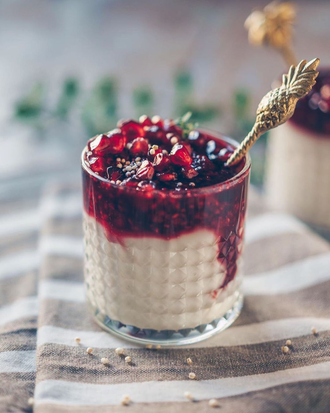 Super Easy Vegan Breakfast Jar Panna Cotta