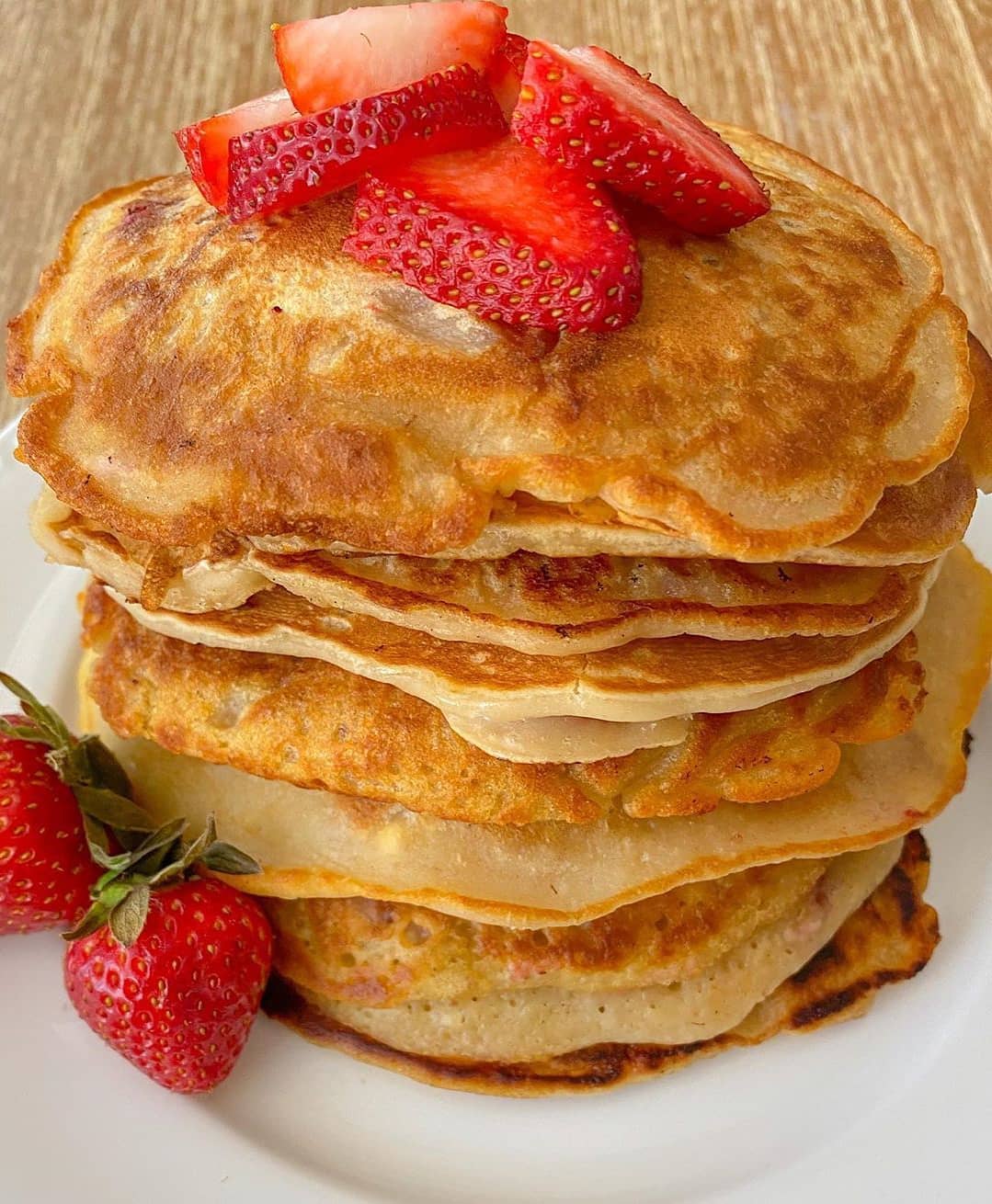 Vegan Strawberry Pancakes with Gluten-Free Option