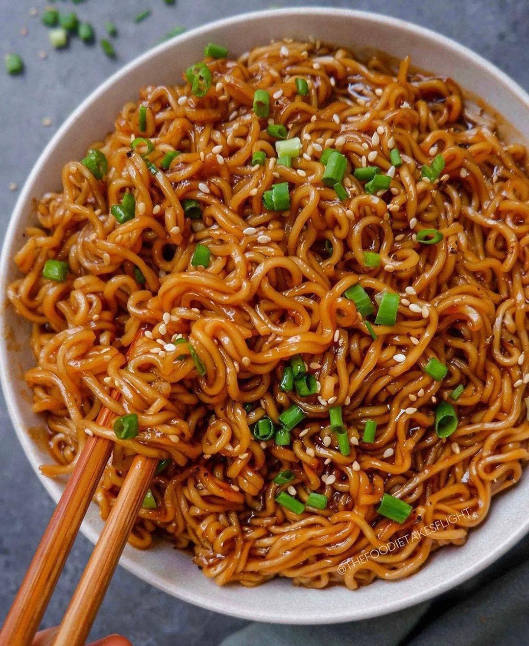 Easy Saucy Ramen Noodles