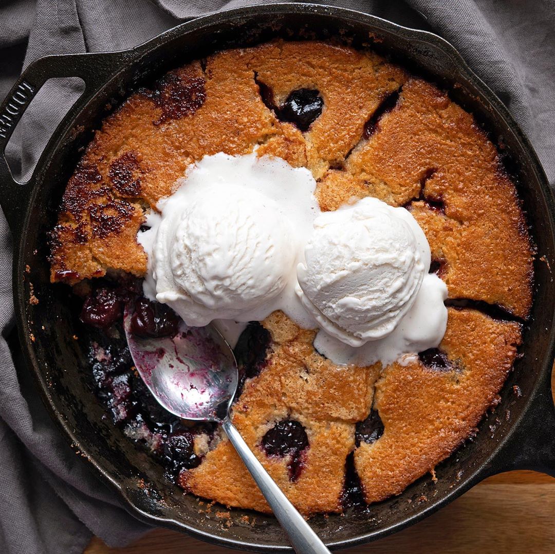 Easy Vegan Cherry Cobbler Dessert