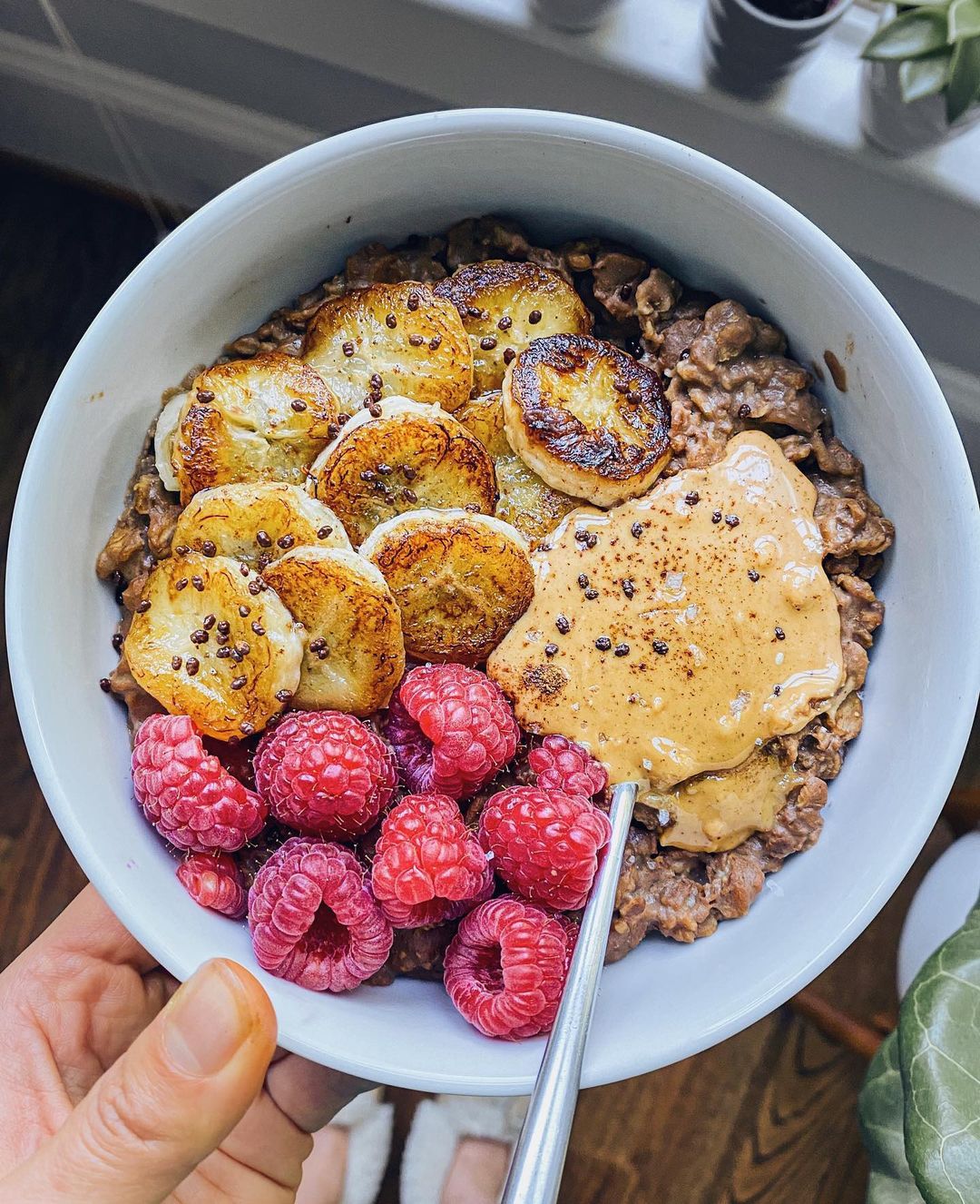 Salted Peanut Butter Chocolate Caramelized Banana Oats