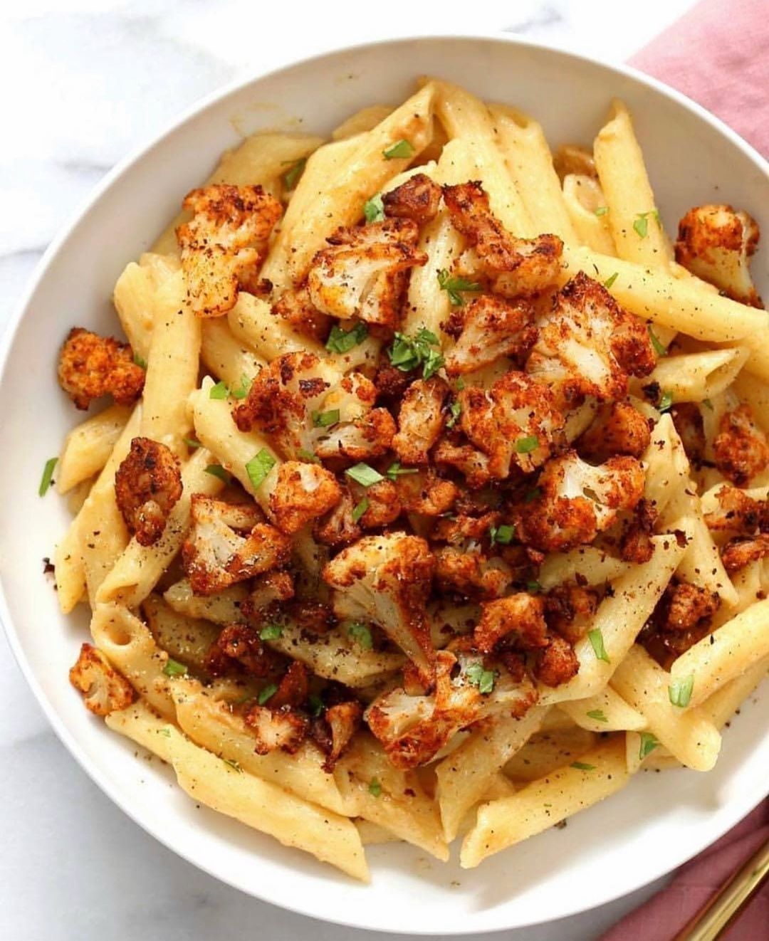 Vegan Garlic Pasta with Roasted Cajun Cauliflower