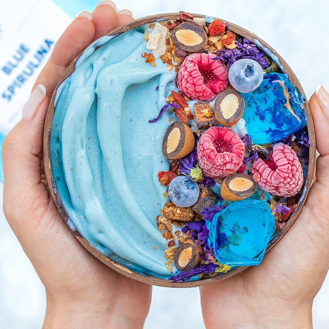 Blue Spirulina Smoothie Bowl with Banana