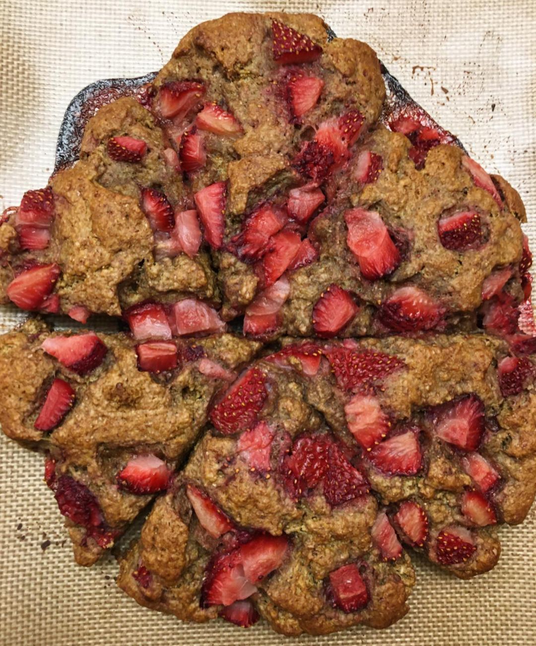 THe Best Vegan Strawberry Scones