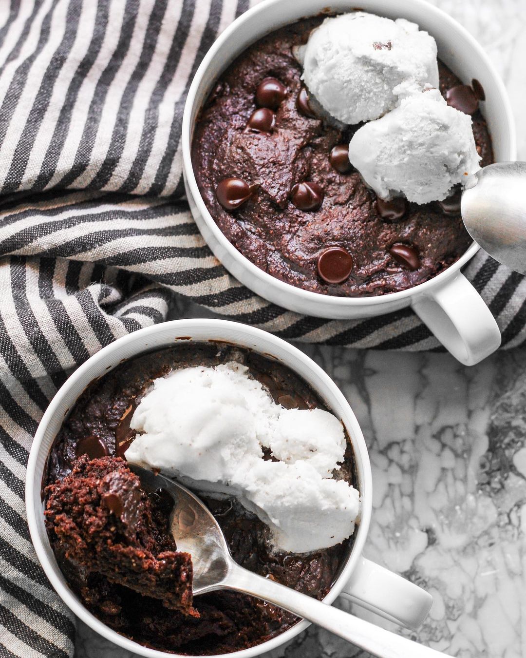 Easy Vegan Mug Brownie
