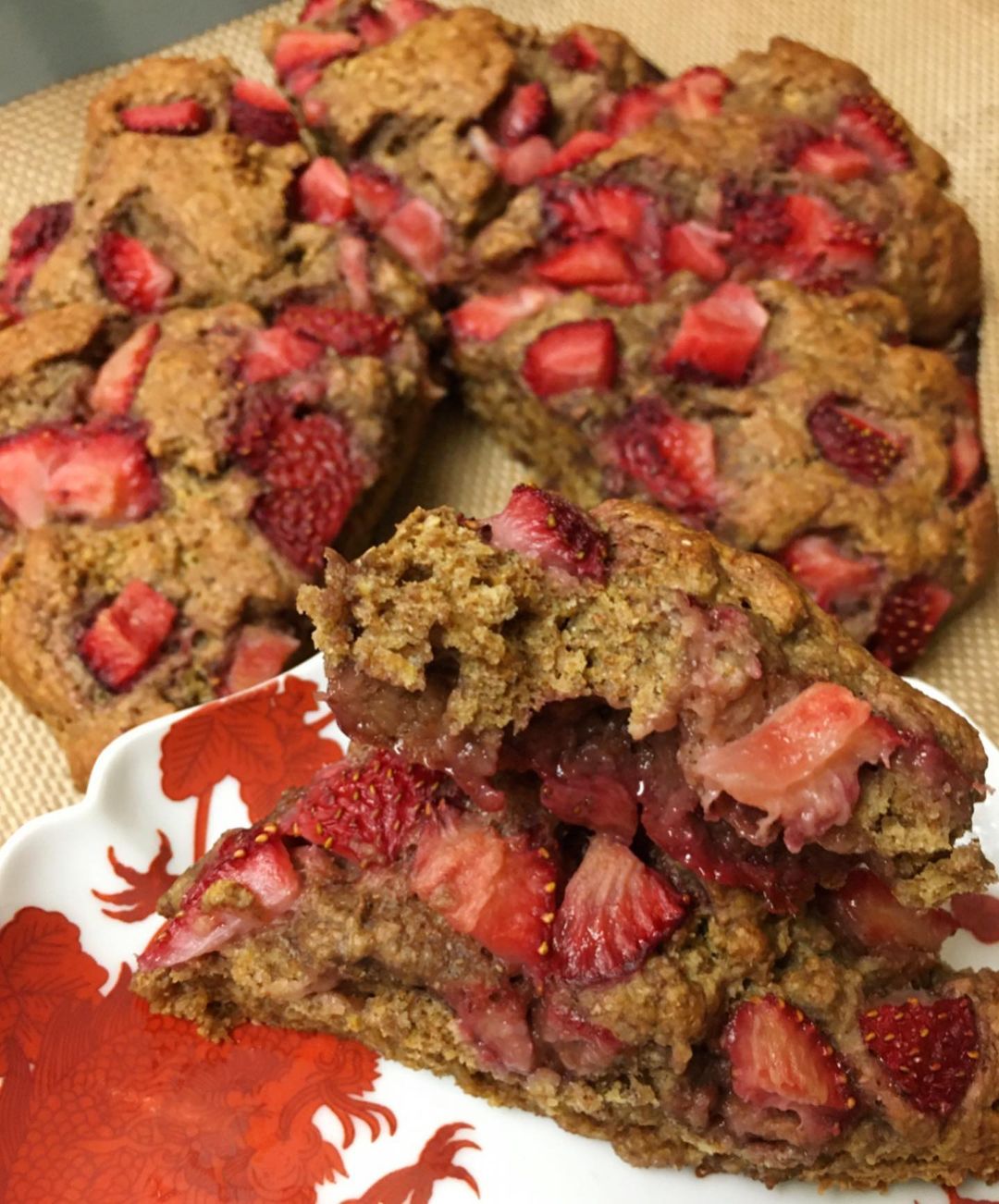 THe Best Vegan Strawberry Scones