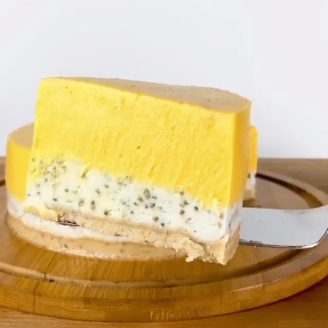 Mango Coconut Cheesecake Vegan
