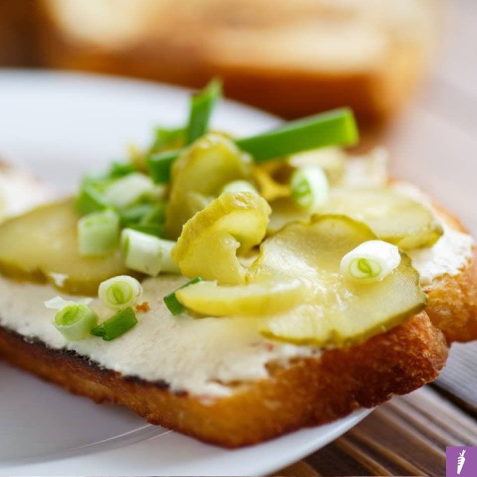 Gluten-Free Toast with Macadamia Cream Cheese