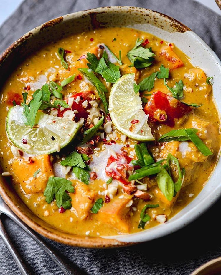 Peanut and Coconut Red Curry