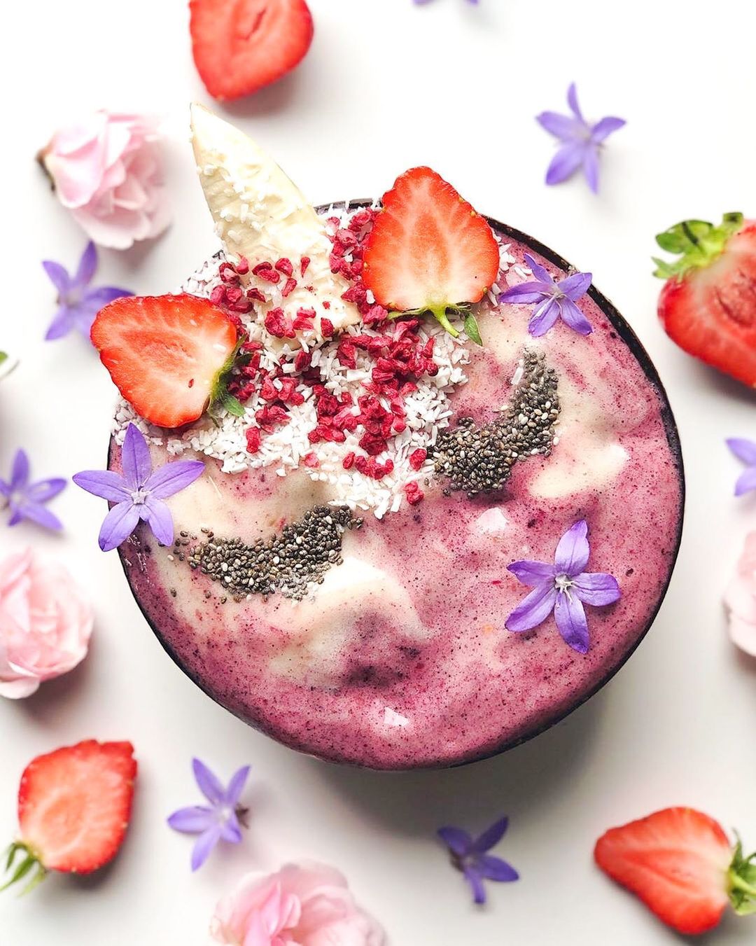 Dreamy Unicorn Smoothie Bowl Creation