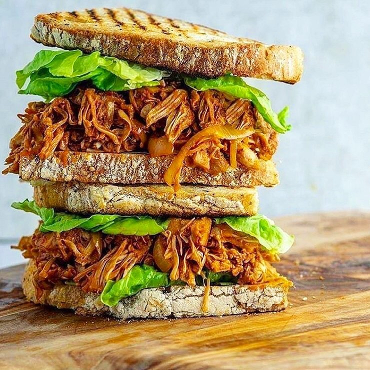 Vegan Pulled Jackfruit Sandwich