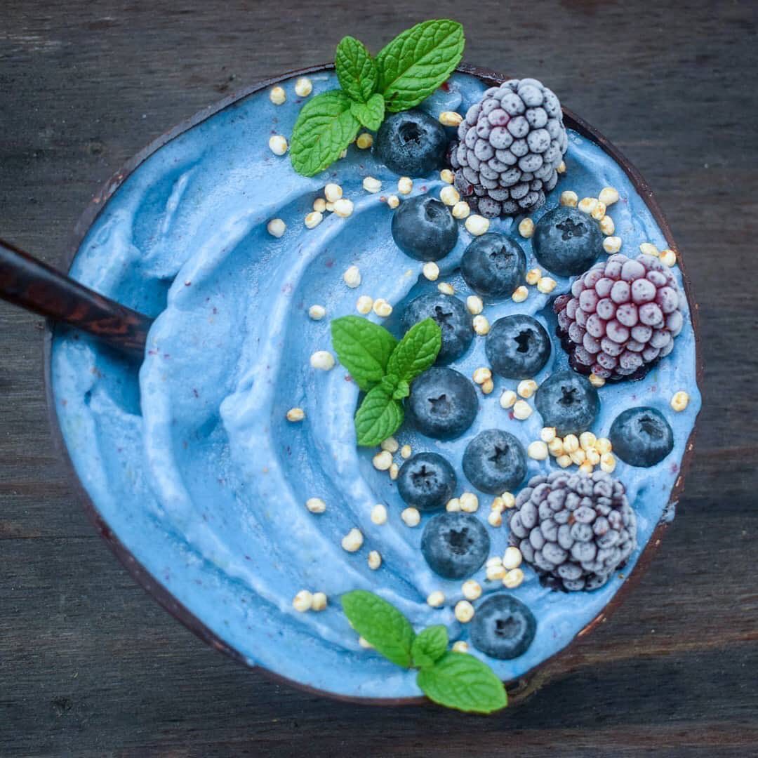 Blue Spirulina Vegan Nicecream
