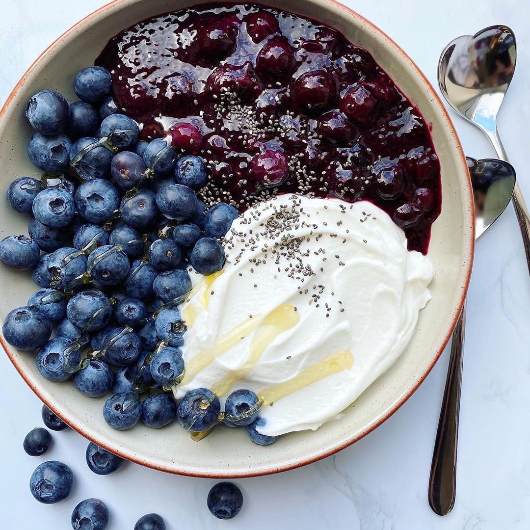 Easy Blueberry Chia Jam Breakfast Treat