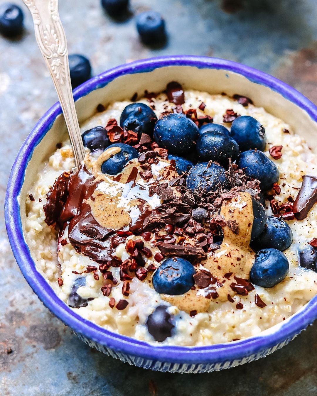 Blueberry and Coconut Porridge with Toppings