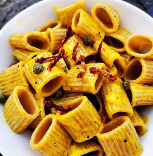 Vegan Saffron Mac and Cheese