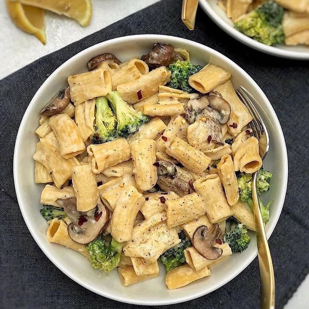 Vegan Mushroom Broccoli Rigatoni
