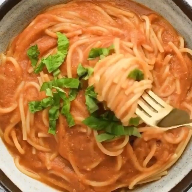 Roasted Tomato Spaghetti Sauce