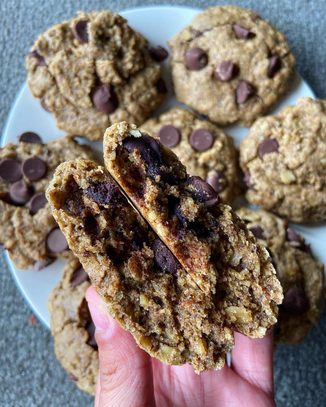 Vegan Chocolate Chip Oatmeal Cookies