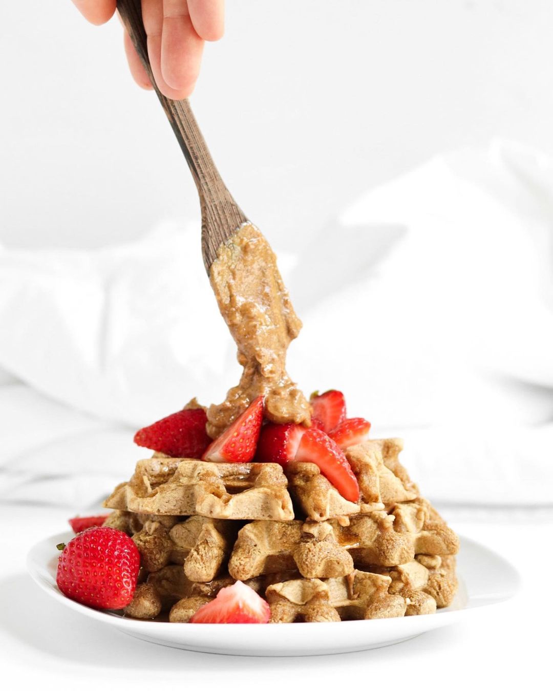 Easy Vegan Oat Flour Waffles
