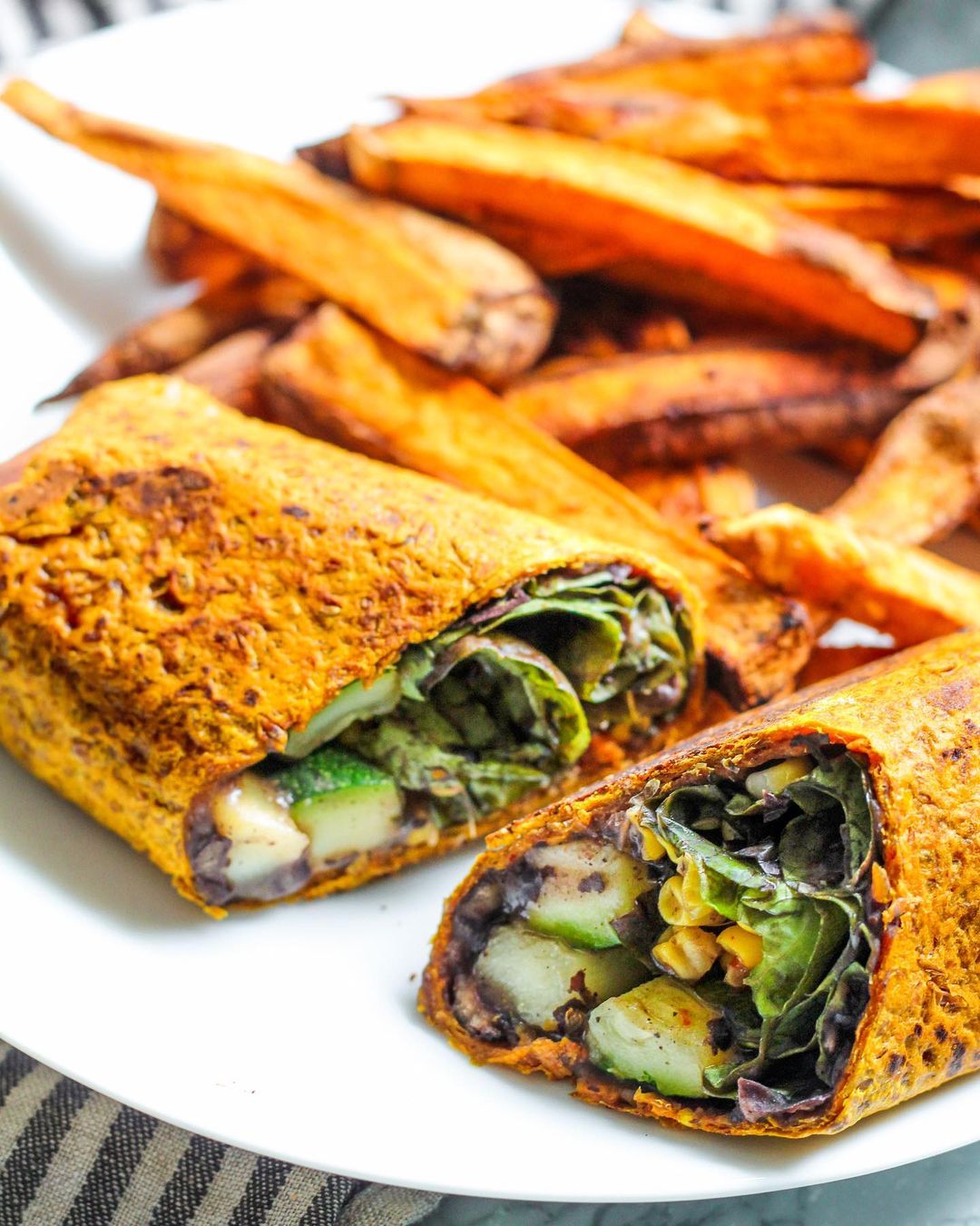Easy Black Bean Burrito with Vegetables