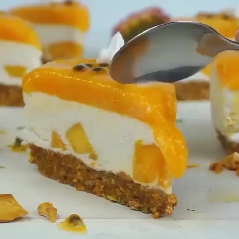 Vegan Mango Cream Cake