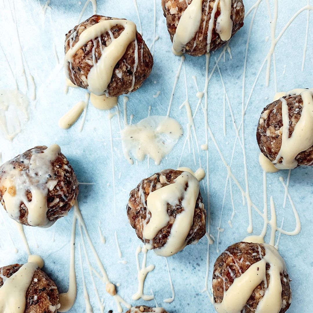 Lemon Chia White Chocolate Balls