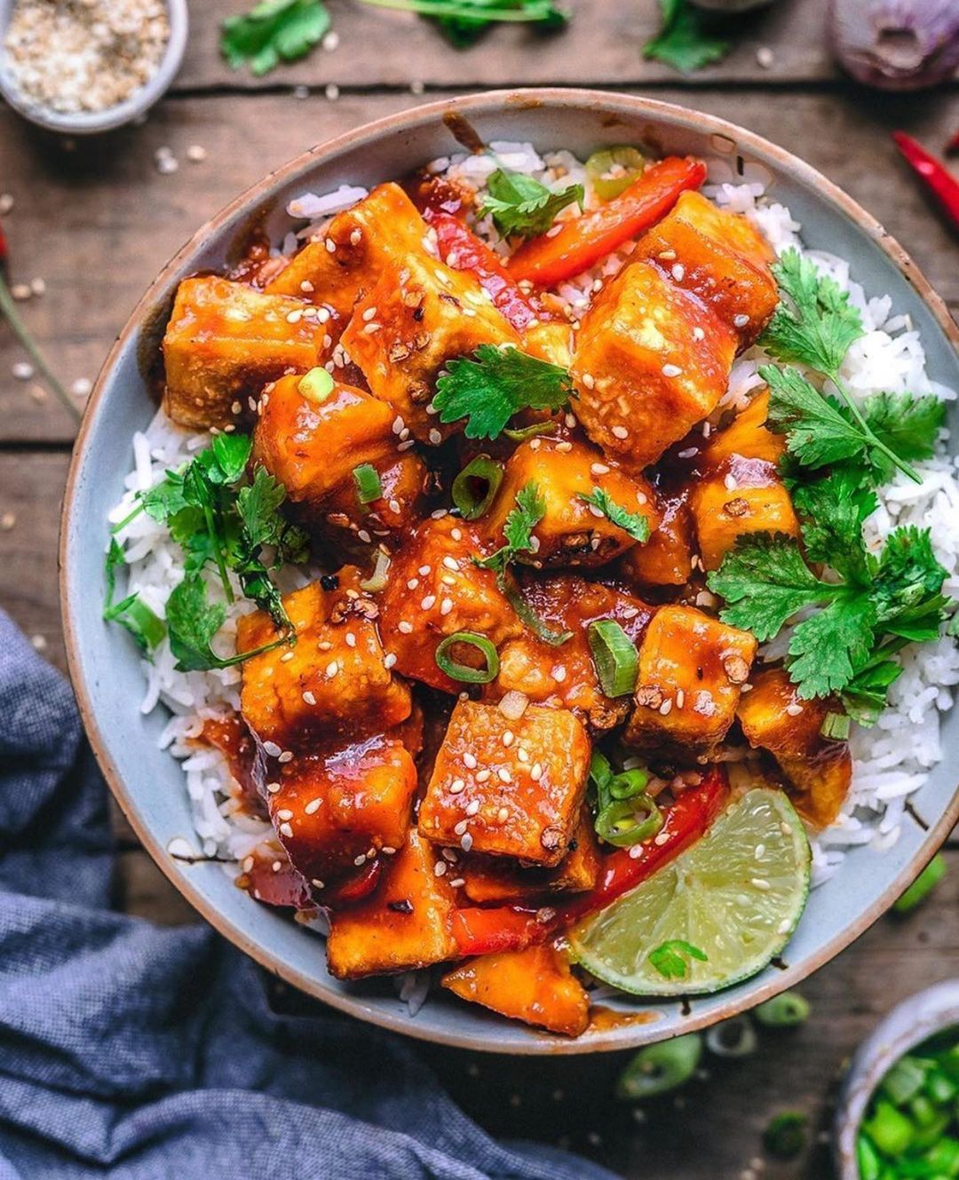 Vegan Pineapple Tofu Bowl