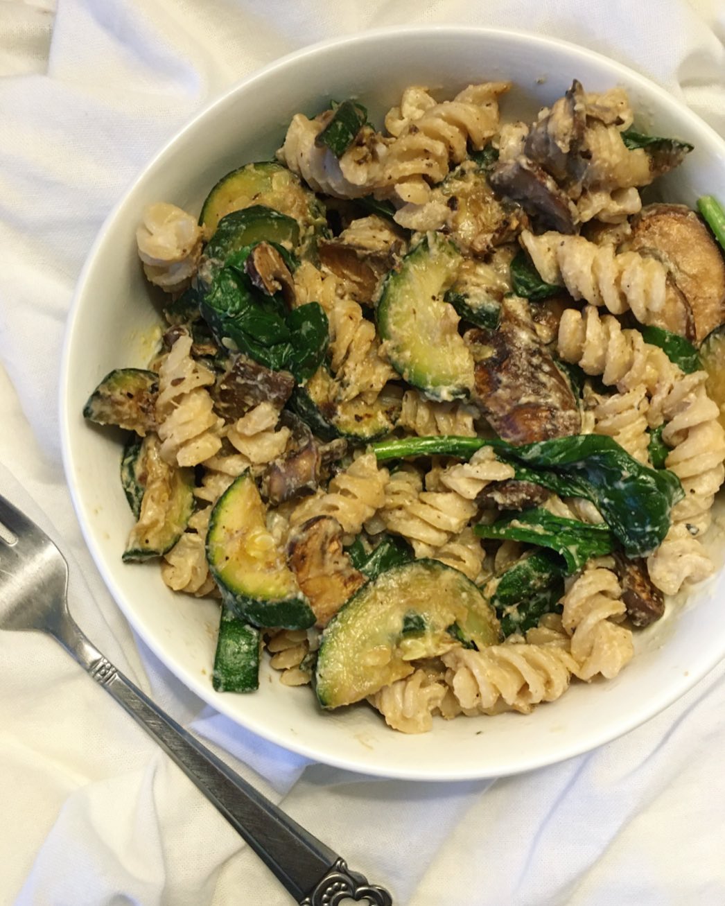 Easy Creamy Veggie Pasta Dish