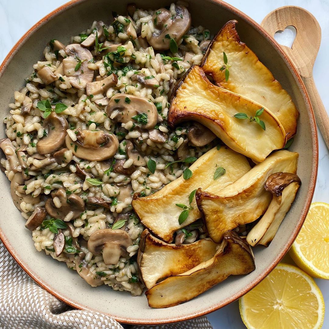 Easy Mushroom Risotto with No Dairy