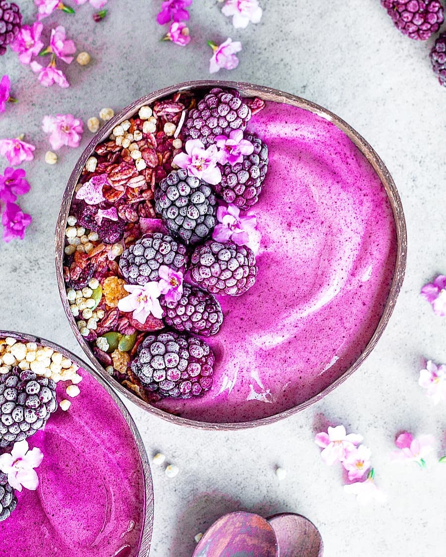 Easy Smoothie Bowl for a Healthy Start