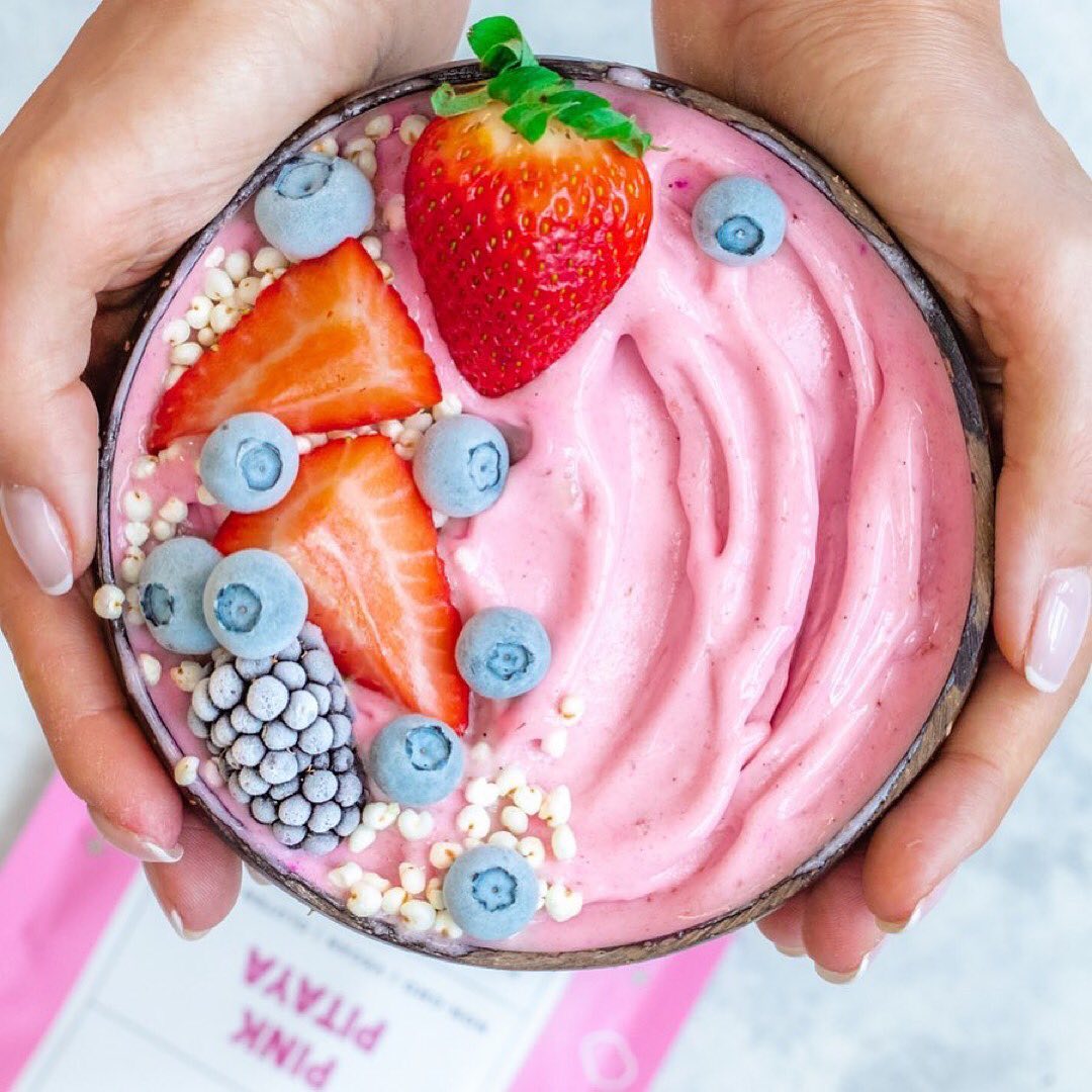Dreamy Pink Smoothie Bowl with Healthy Ingredients