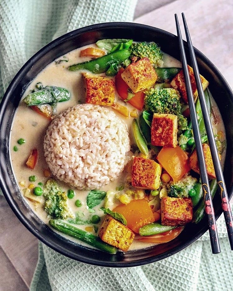 Green Coconut Curry with Tofu