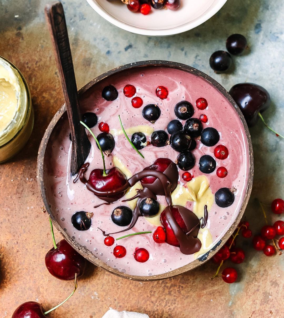 Cherry and Acai Smoothie Bowl Delight