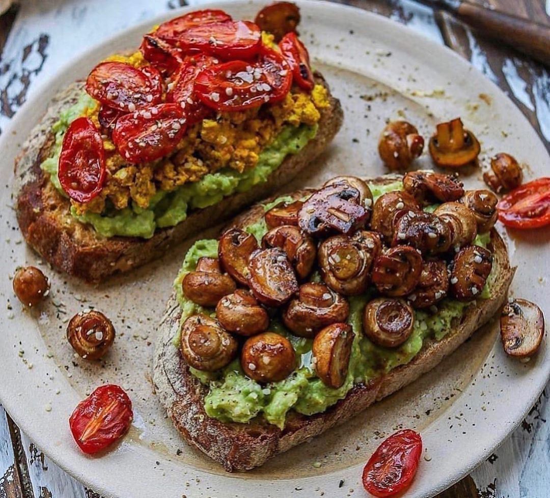 Best Sourdough Toasts with Avocado and Toppings