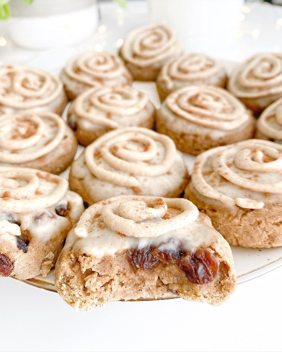 Cinnamon Raisin Cookies