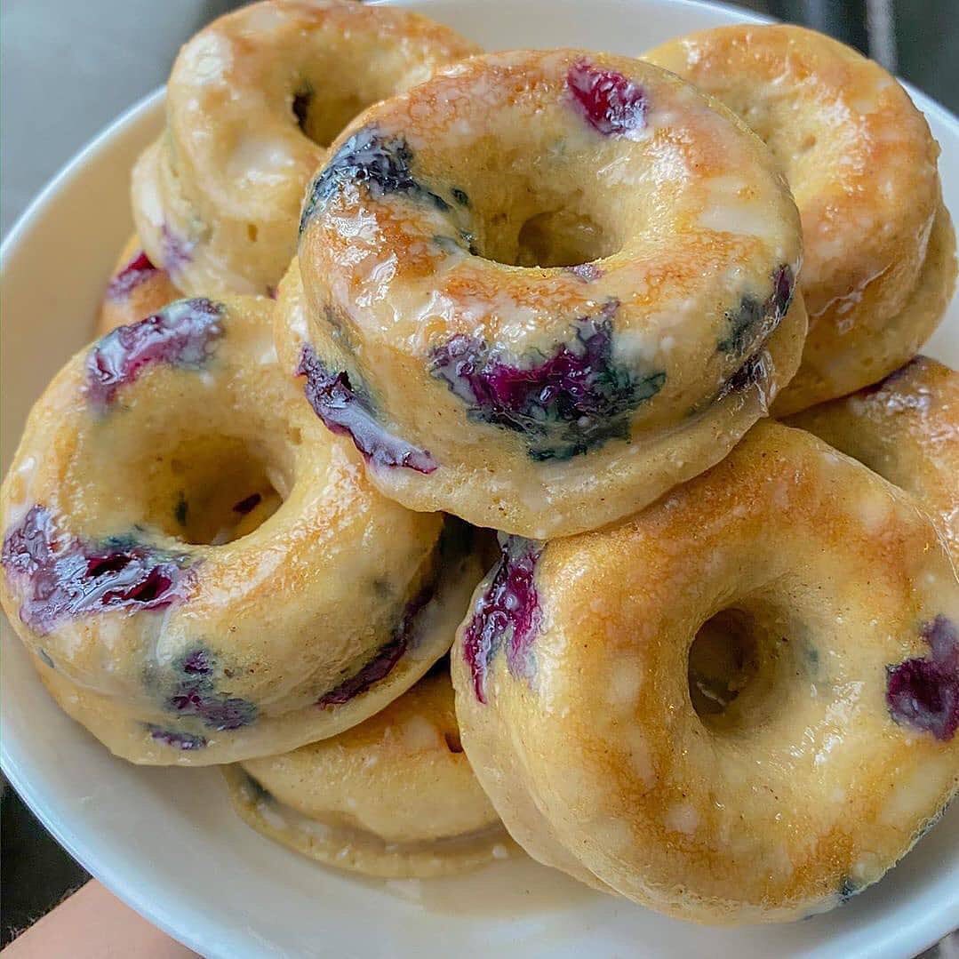 30 Minute Vegan Baked Blueberry Donuts