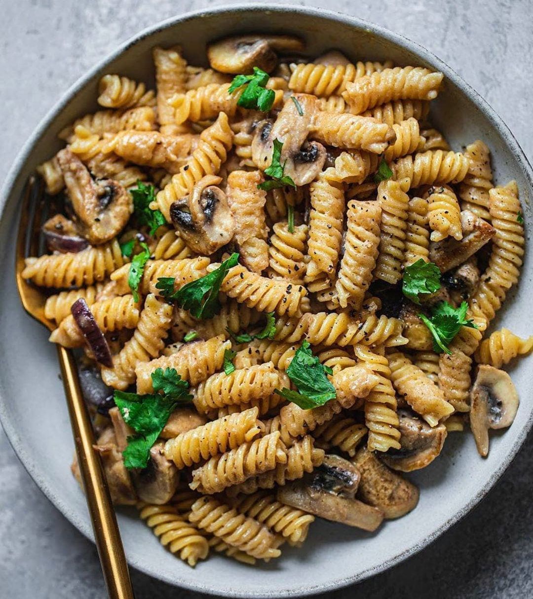 Vegan Creamy Mushroom Pasta