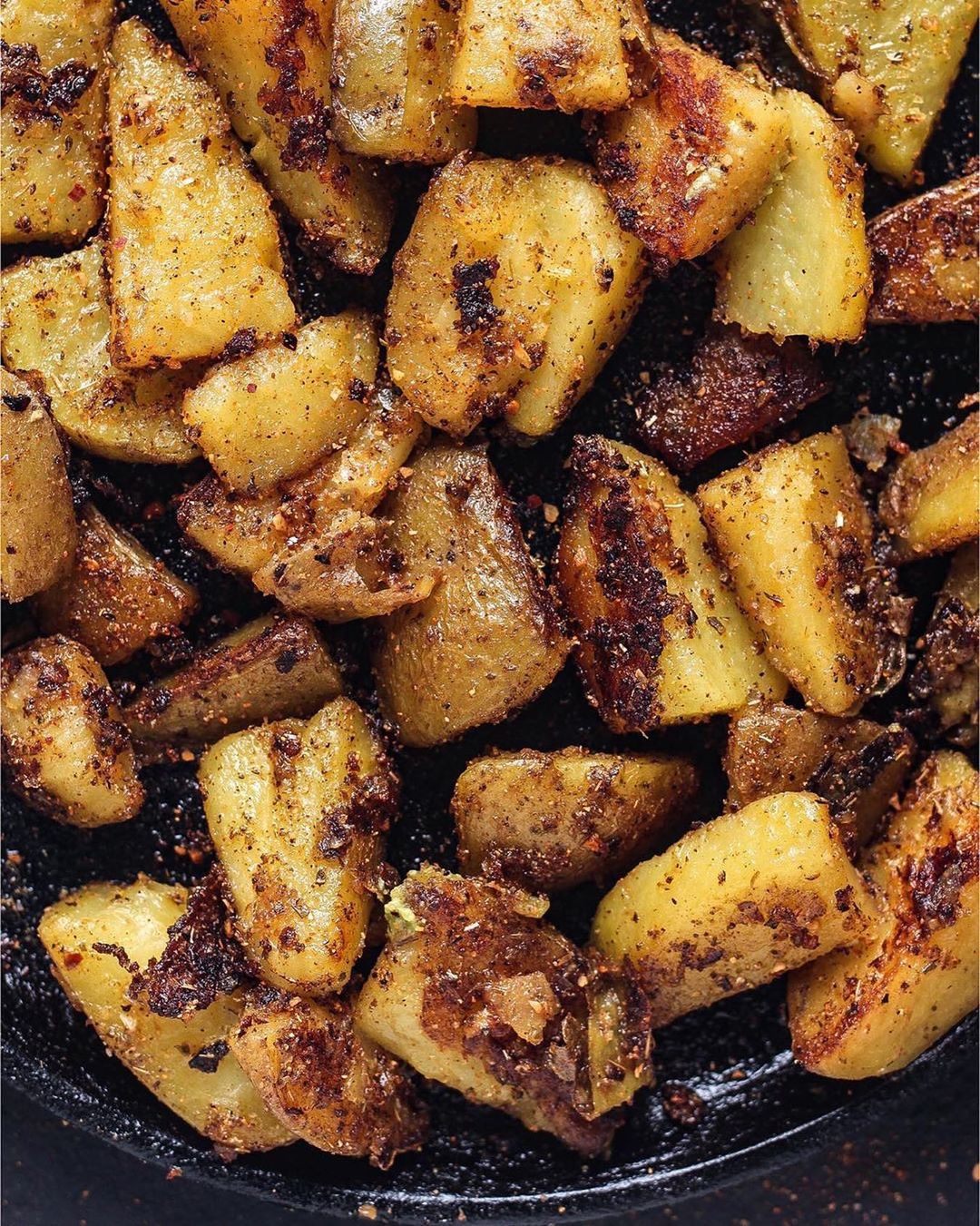 Roasted Golden Potato Wedges with Taco Seasoning