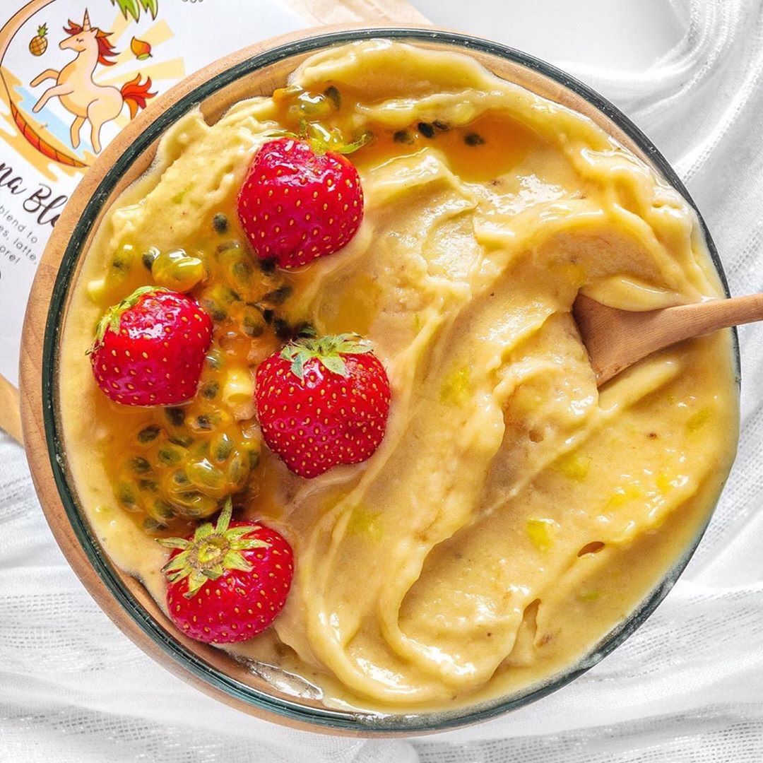 Refreshing Tropical Nice-Cream Bowl