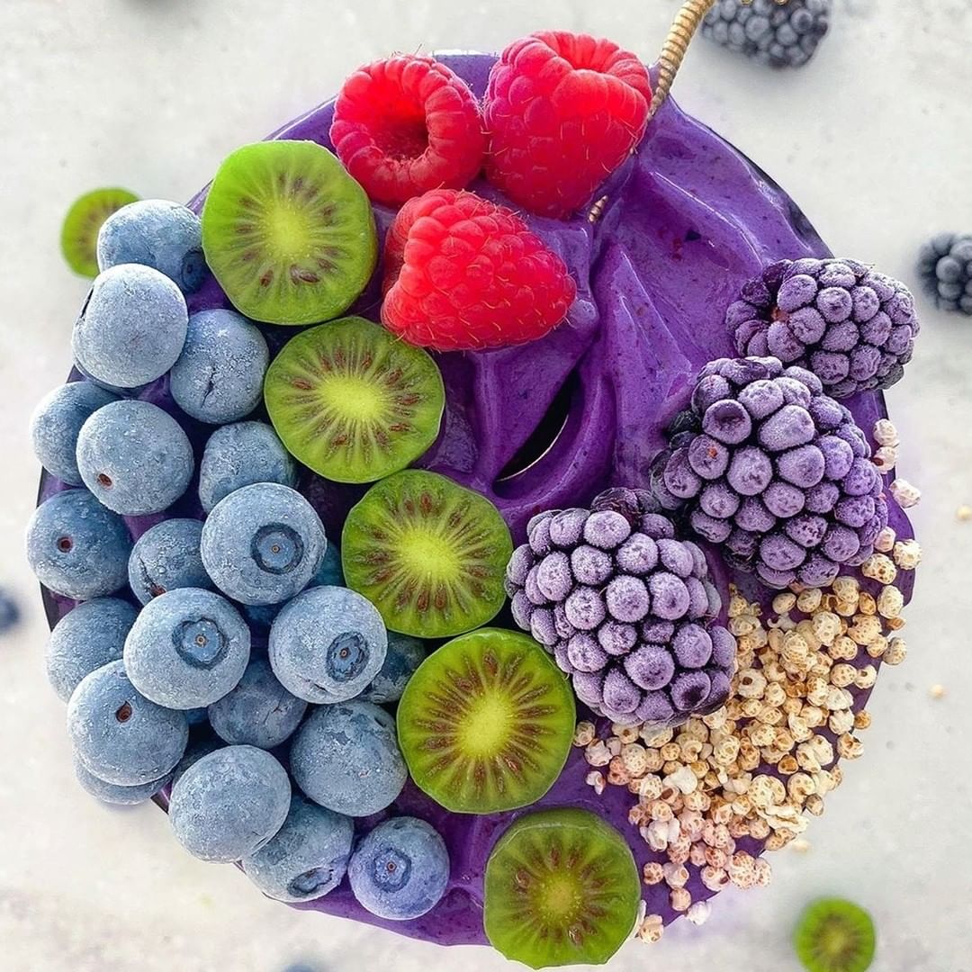 Colorful Banana Blueberry Smoothie Bowl