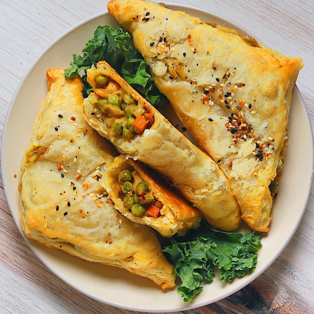 Chickpea and Potato Pot Pie Turnovers