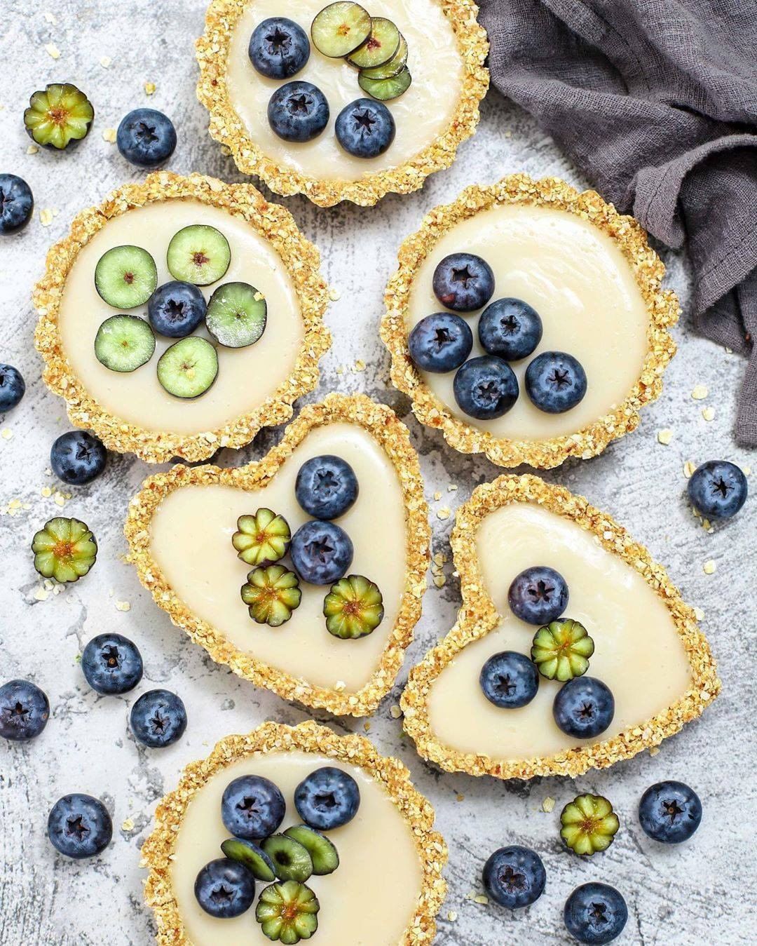 Easy No-Bake Blueberry Lemon Tarts