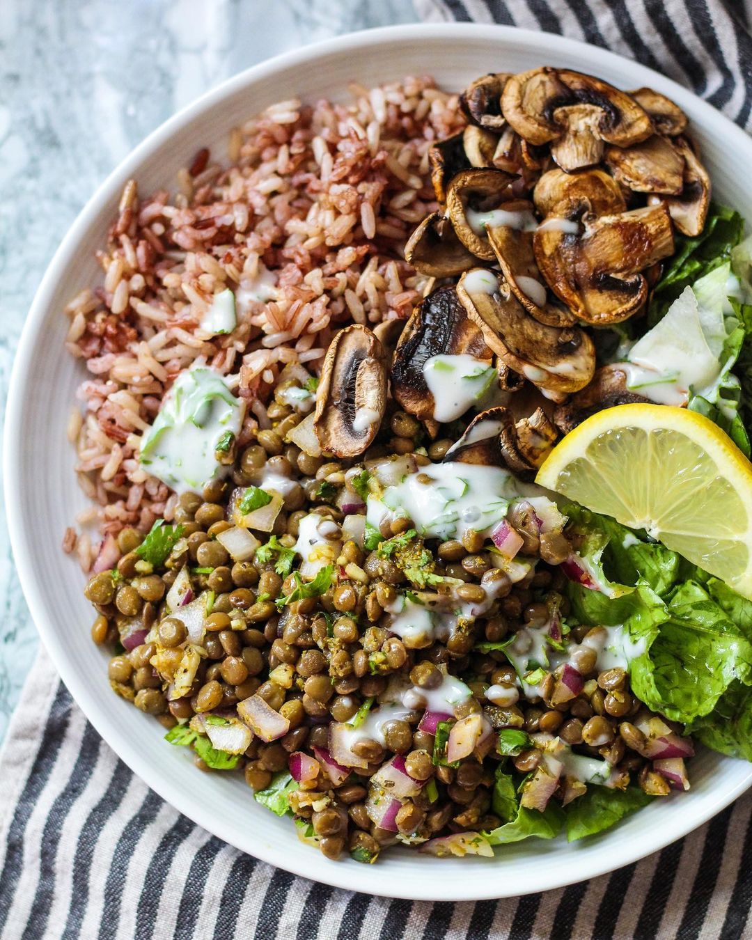 Lentil Salad Bowl with Yogurt Dressing