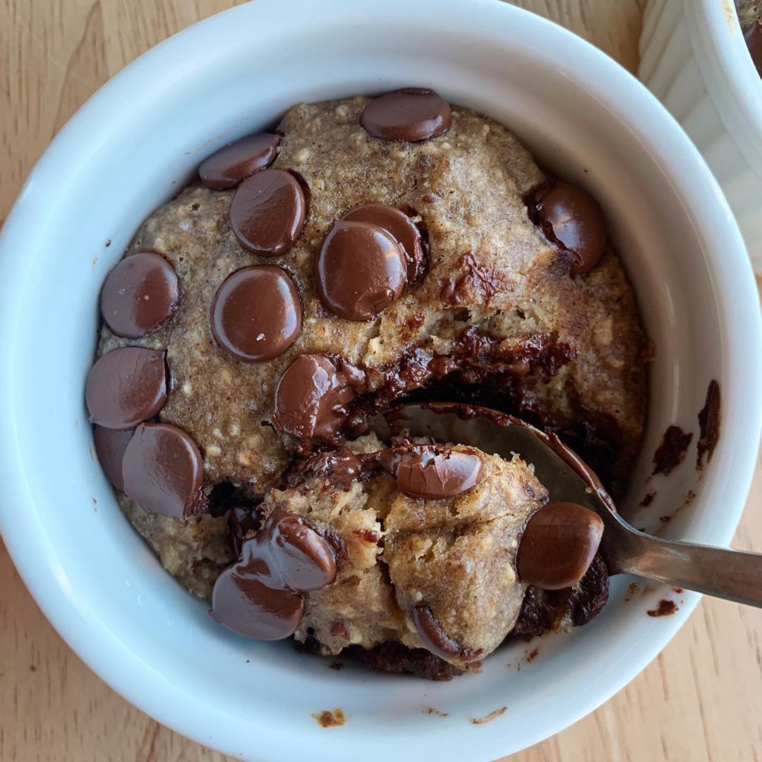 Chocolate Chip Mini Cakes