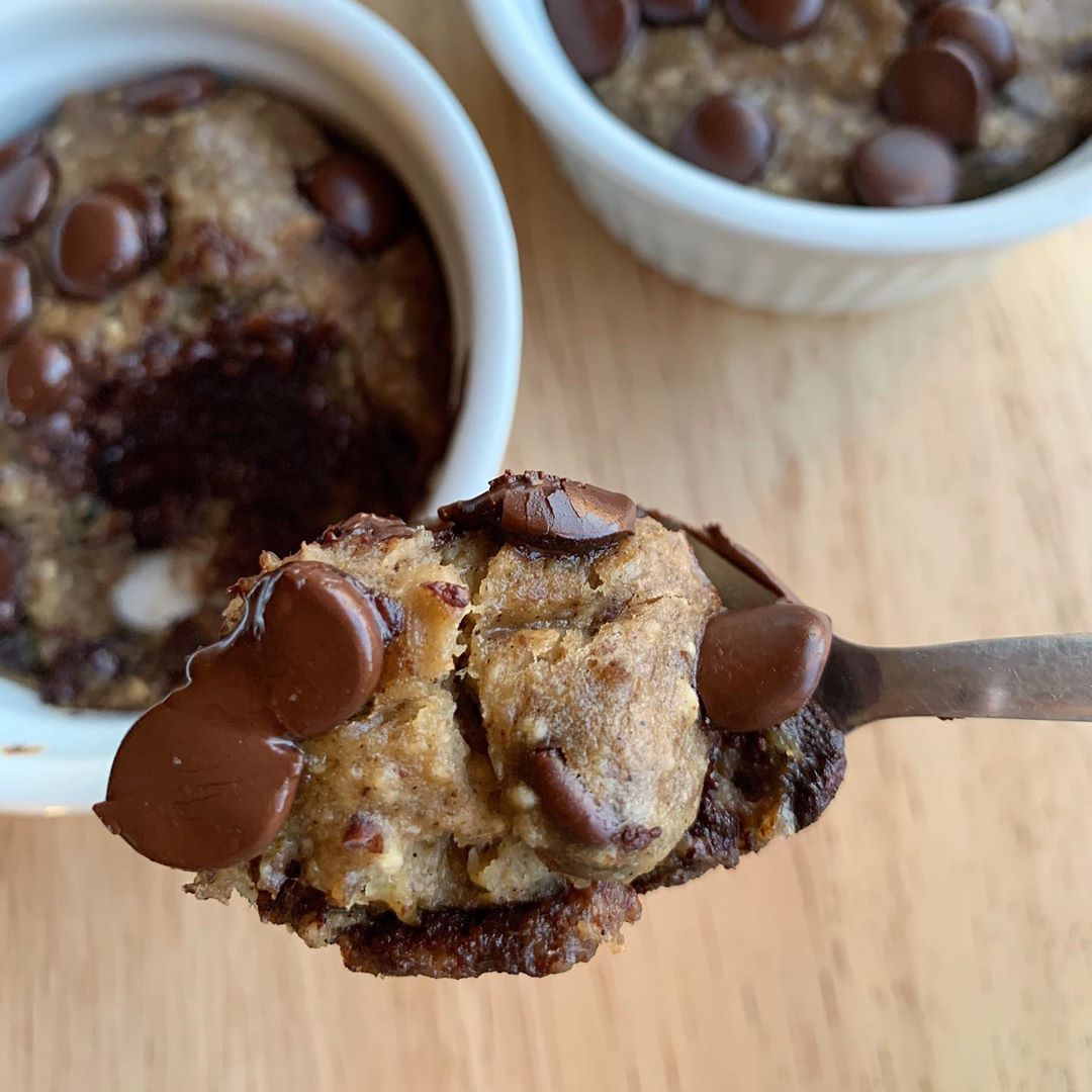 Chocolate Chip Mini Cakes