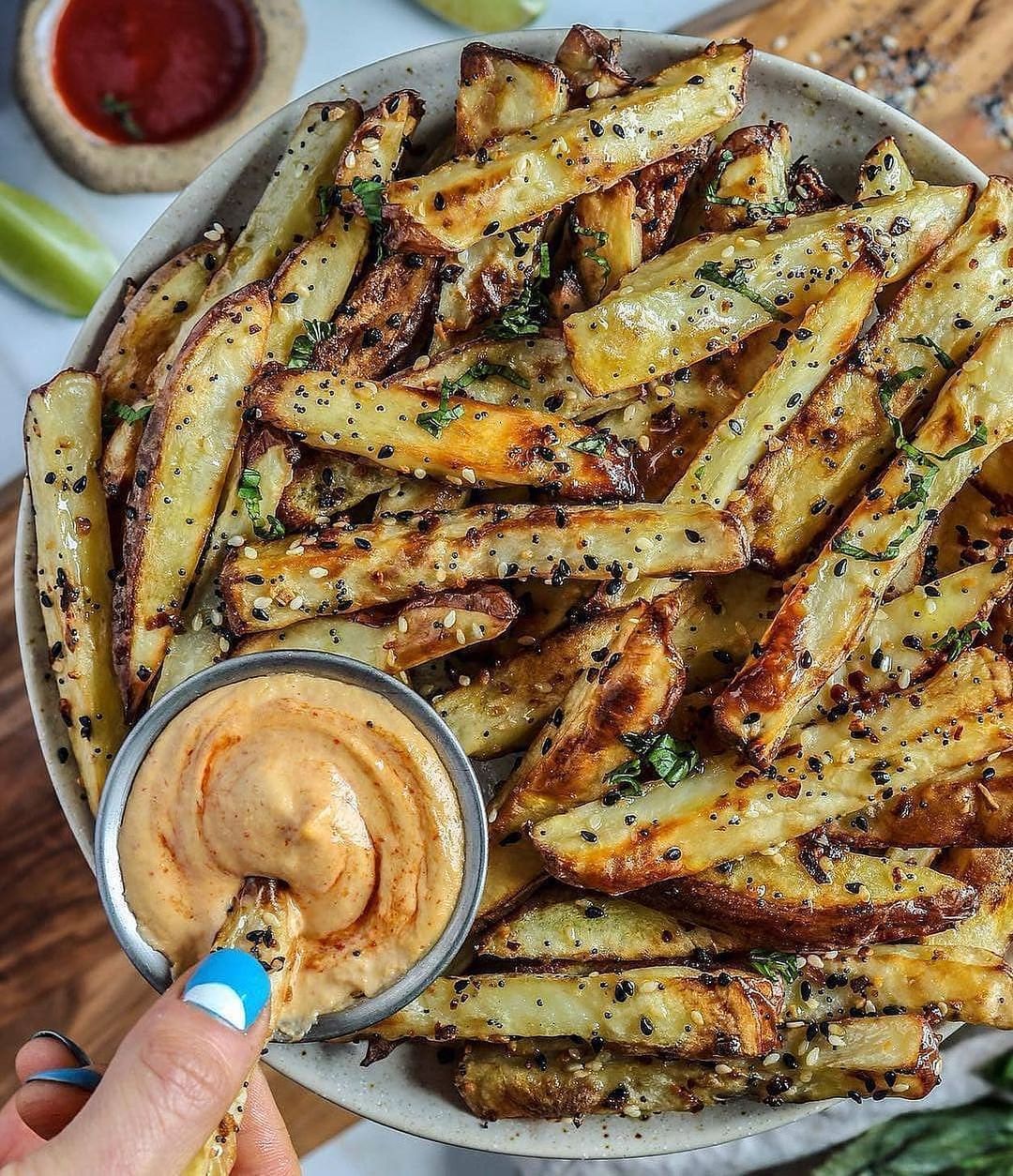 Homemade Vegan Sriracha-Tahini Dipping Sauce