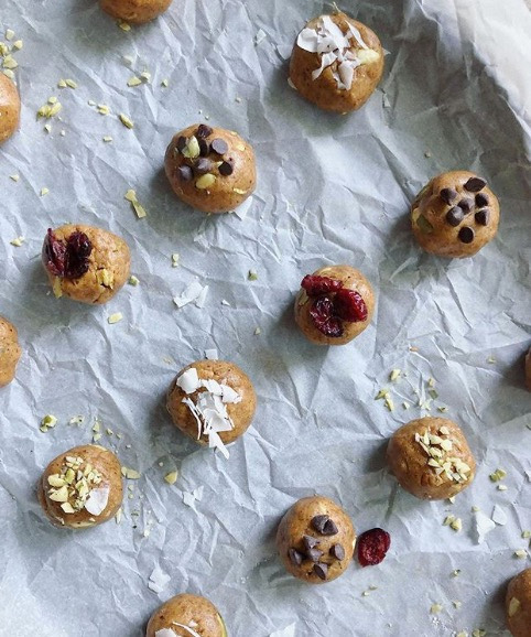 High Protein Peanut Butter Bites