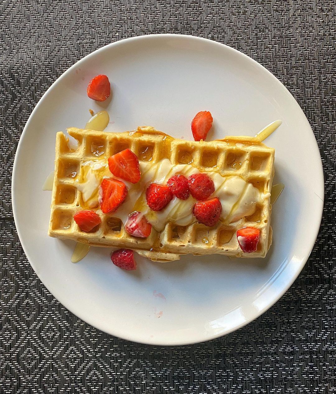 Vanilla Vegan Waffles with Strawberries and Syrup