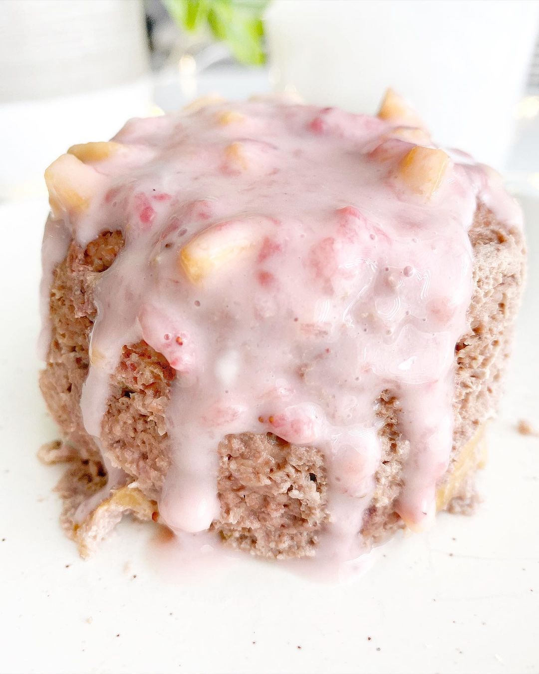 Easy Strawberry Peach Mug Cake