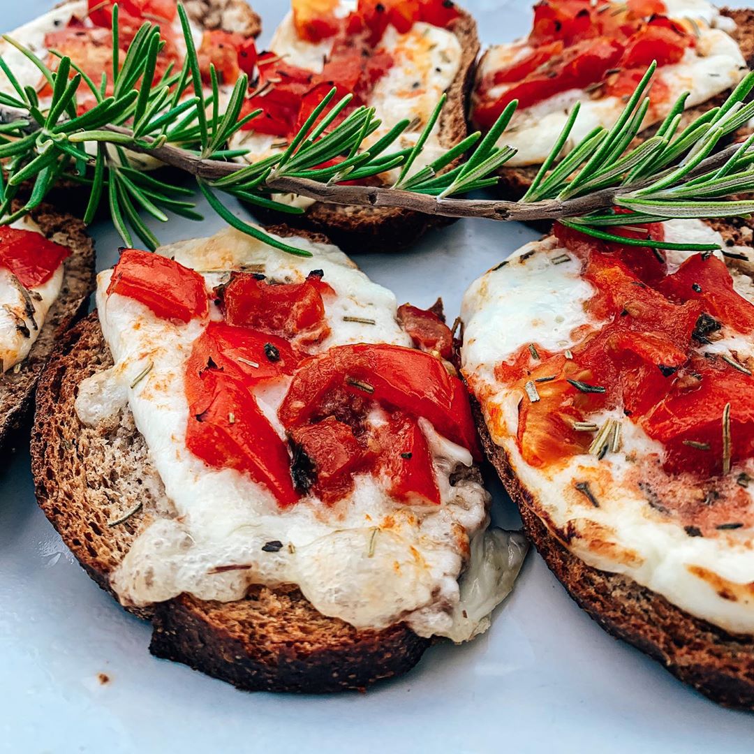 Cheesy Bruschetta Style Toasts